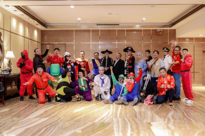 HALOSYM (249 of 401)