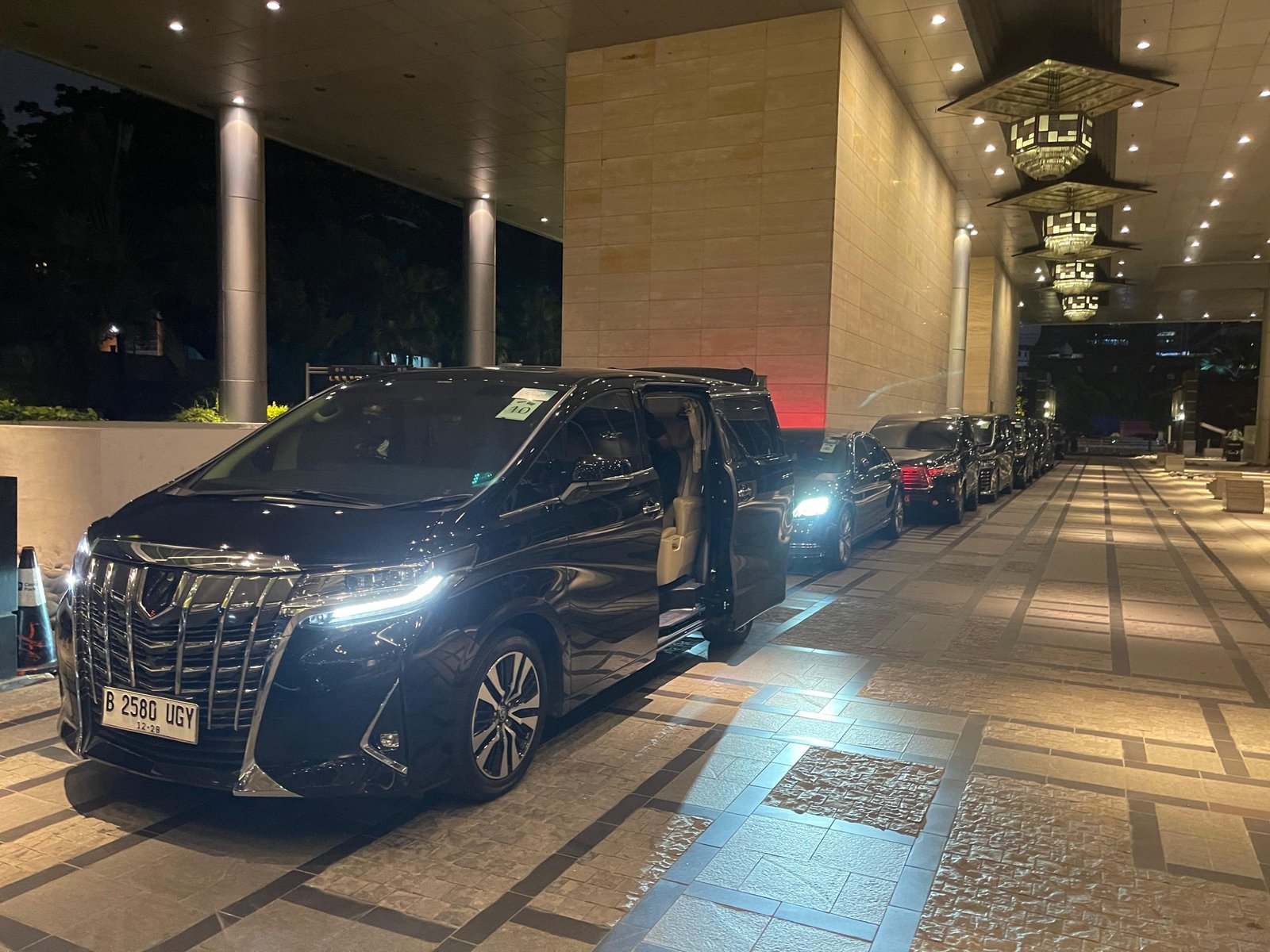 Rentalmobilaja.com Ikut Menjadi Bagian dalam Melayani Tamu dari Negara Arab Saudi