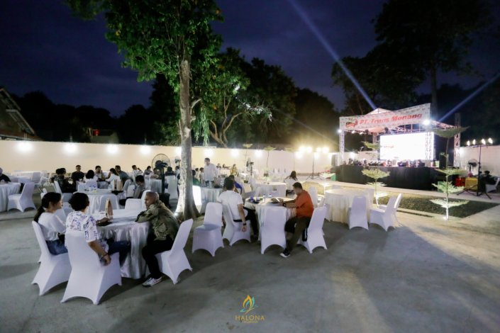 SYMPHOTO (177 of 306)